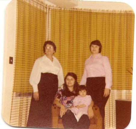 27591914_10215774164775112_1870203217_n