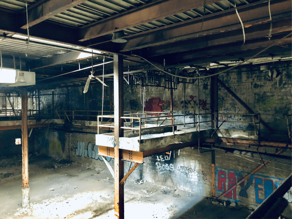 Urbex : Exploring the Abandoned Robson-Lang Leather&nbsp;Tannery