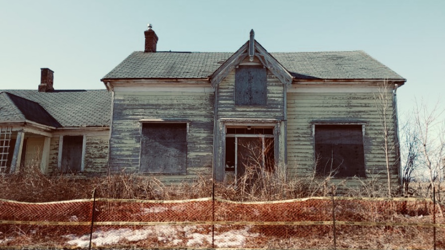 Urbex: Abandoned Farmhouses in&nbsp;Milton/Oakville